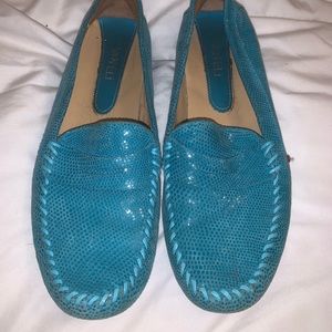 Van Eli blue loafers!